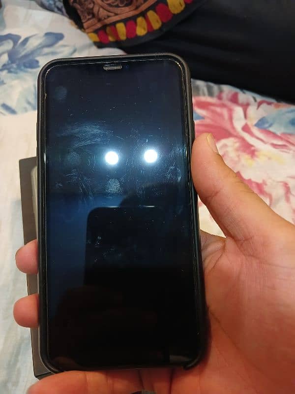 iphone 11 pro max midnight green 2