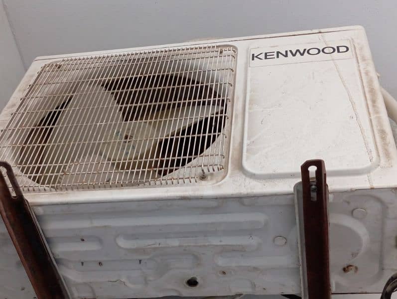 Kenwood. . . . .               a c inverter 1 ton. 2