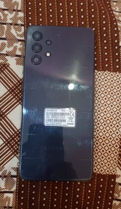 Samsung galaxy a32 6 128 with box and charger exchange possible 1