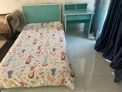 kids bed set in blue