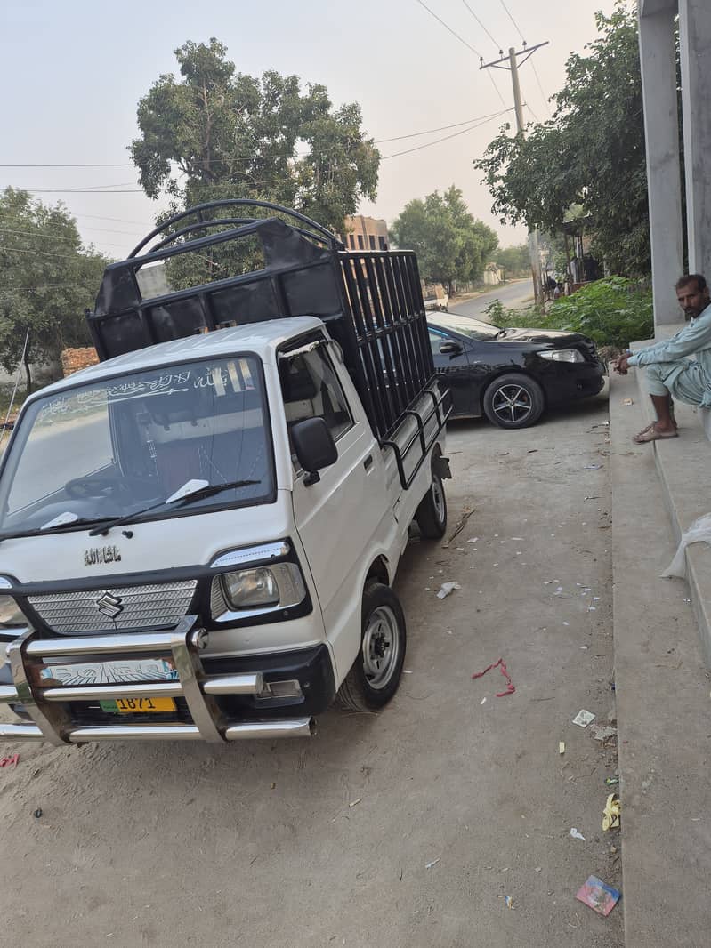 Suzuki pickup 2014 Lahore number for sell  price is negotiate 3