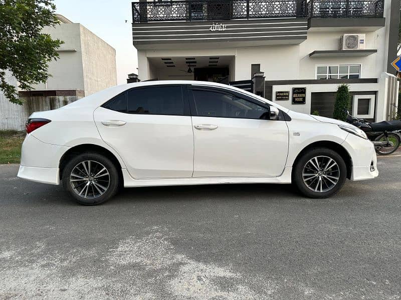 Toyota Corolla Altis 2021 8