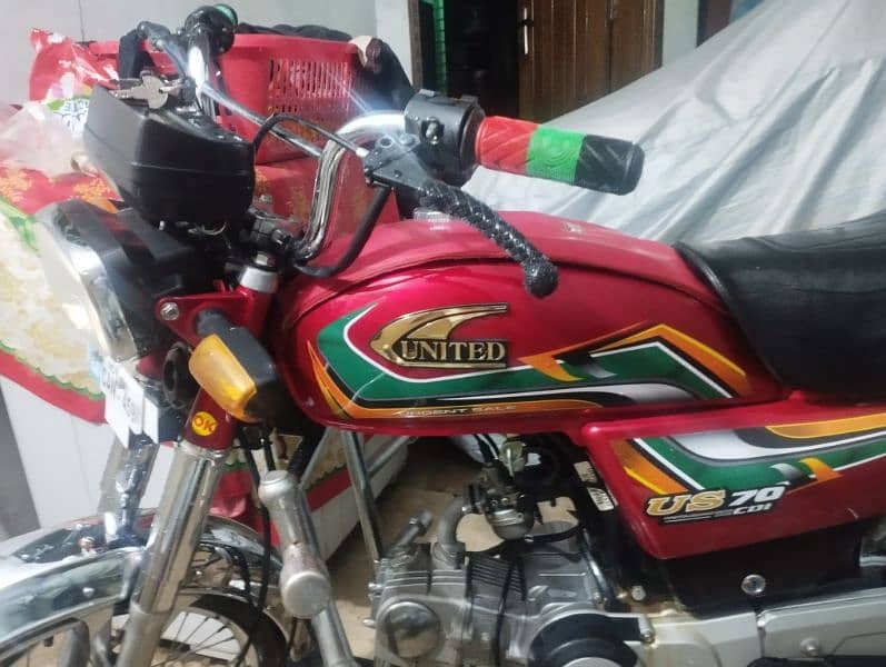 United bike rare used geniune condition 22 model islamabad registered 2