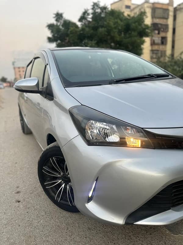 Toyota Vitz 2016 0