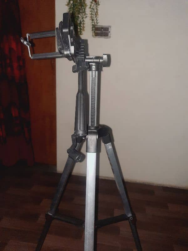 Mobile stand specil for vloging and video shooting 2