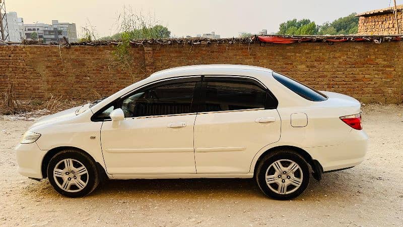 Honda City IDSI 2007 3