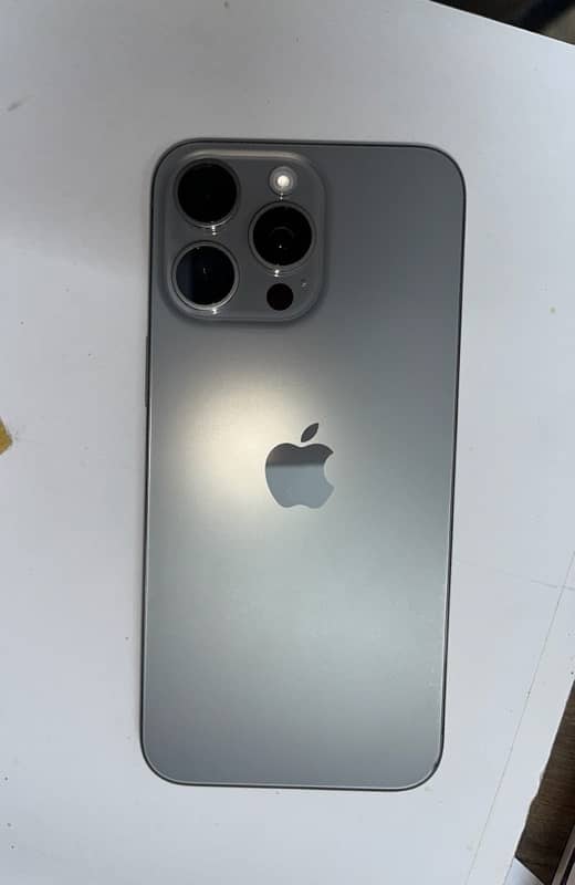 Iphone 15 Pro Max 256GB 9