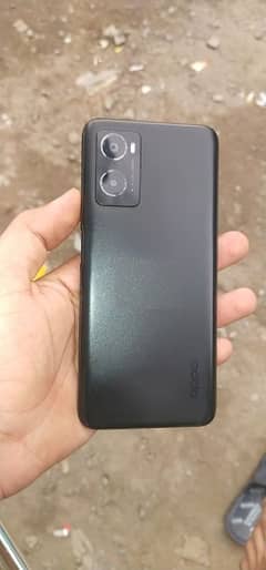 Oppo A76 Camera k pas ik chota sa yellow ka nichan ha panal original h