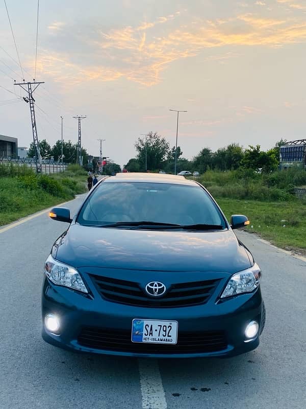 Toyota Corolla Altis 2010 4