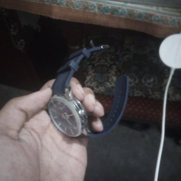 men's Watch a one condition whatsapp 03286234811 only msg no call 2