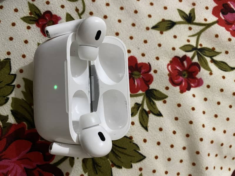 airpods pro 2nd generation 1