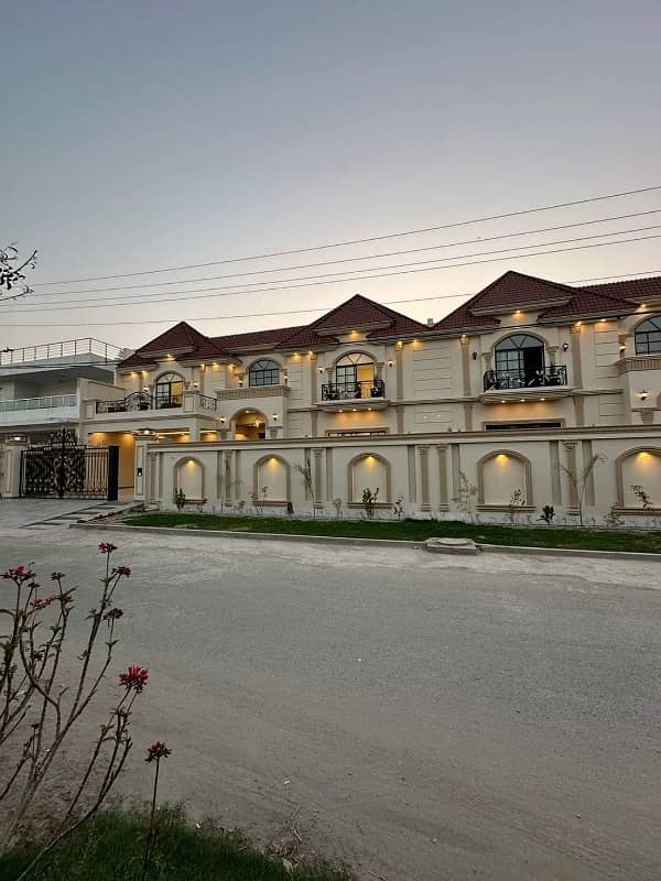 1 Kanal Brand New Luxury House For Sale 5