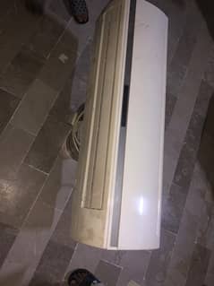 Gree 1.5 ton split Ac