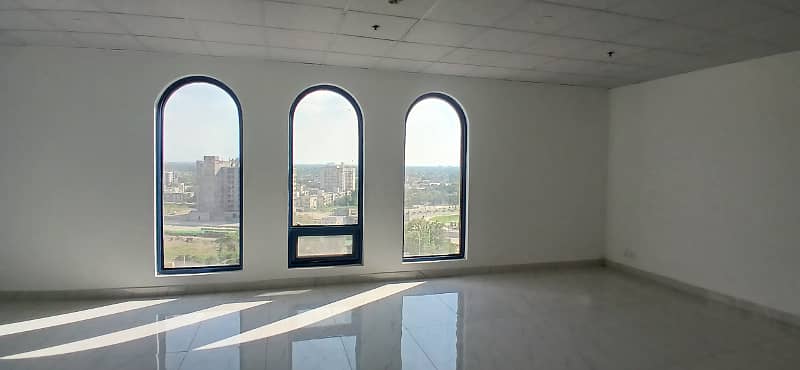 Brand New 621 Square Feet Office Space Available For Rent In Gulberg Grand Square Mall, Lahore 17