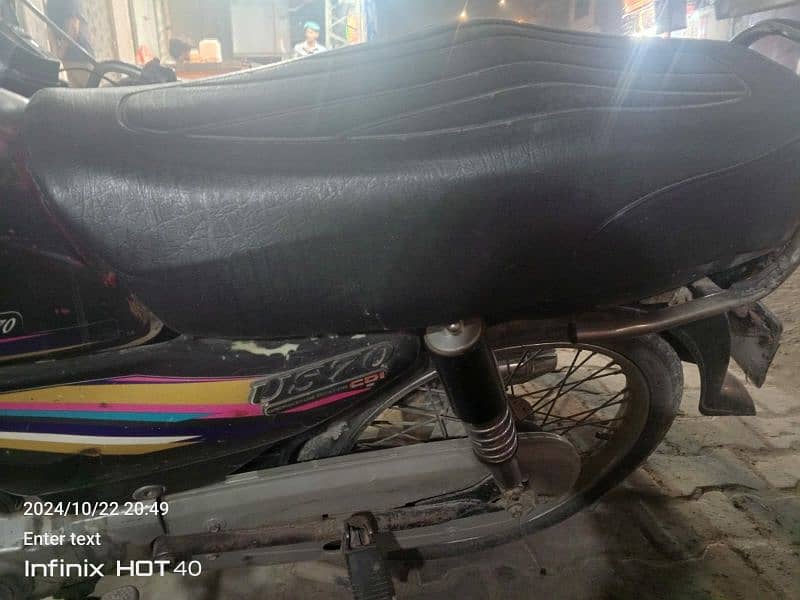 United 70cc bike for urgent sale 1 hand used 03157626256+03051051190 1