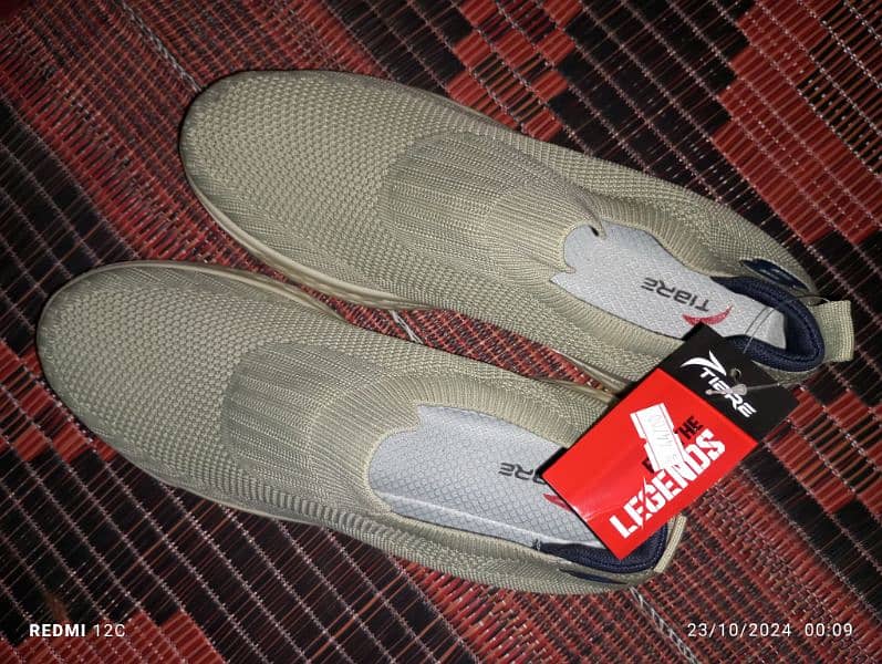 New shoes Size 45 imported 3