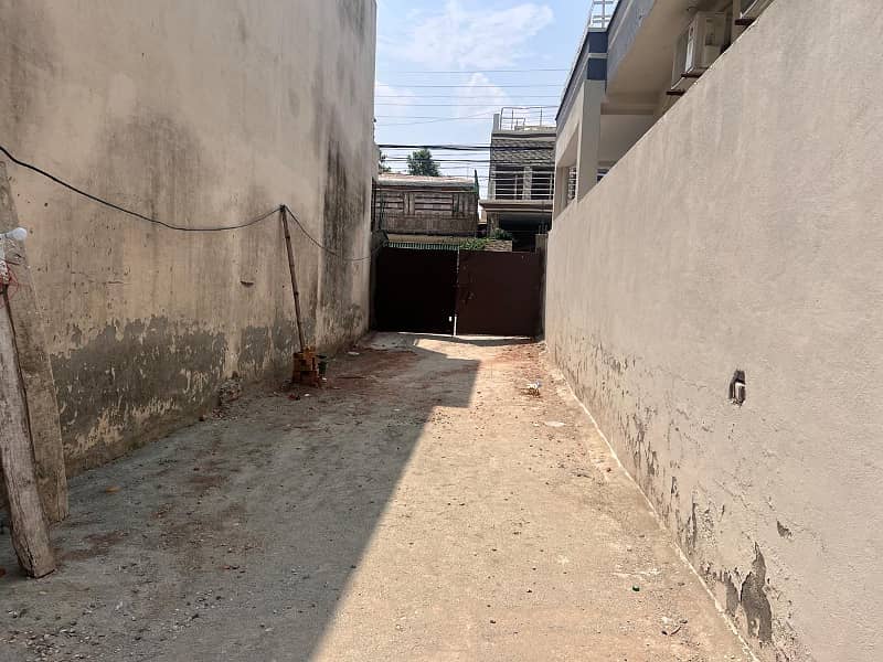 5Marla Single story structure available for sale Near fouji foundation university 3