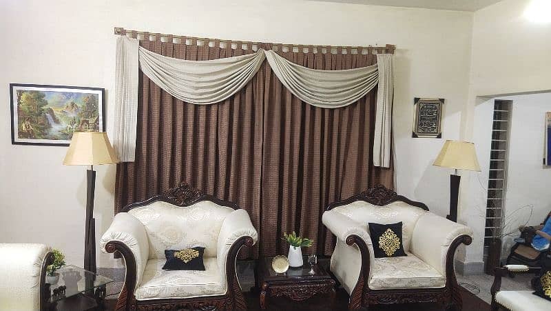 Curtains with Design (price negotiable) 0