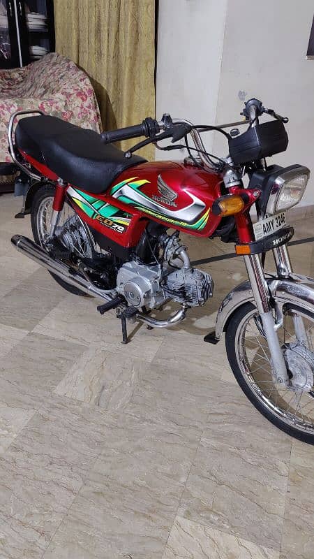 Honda 70 2o22 Mint condition o3oo 94 88 7ll 2