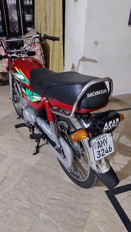 Honda 70 2o22 Mint condition o3oo 94 88 7ll 8