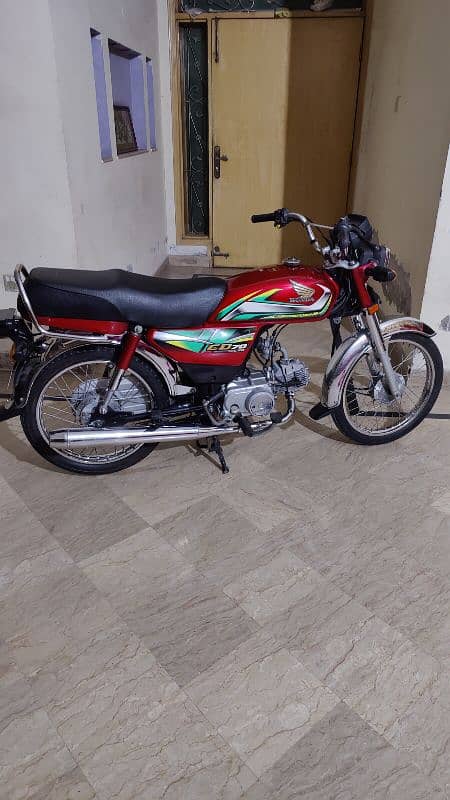 Honda 70 2o22 Mint condition o3oo 94 88 7ll 13