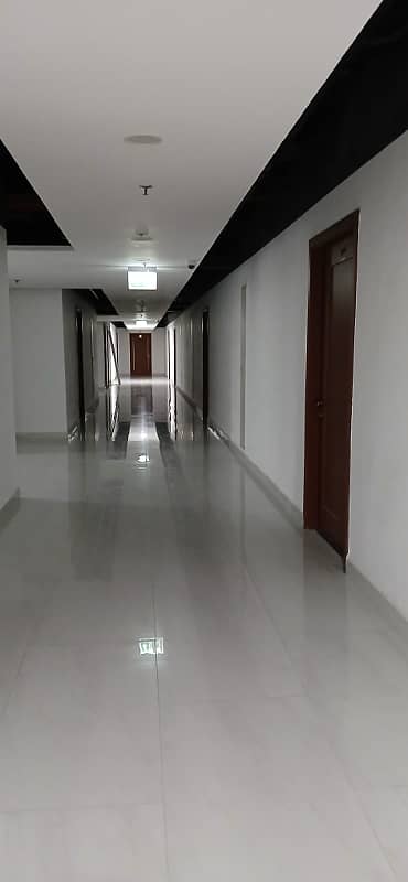 872 Square Feet Office Prime space available For Rent in Grand Square Mall 1