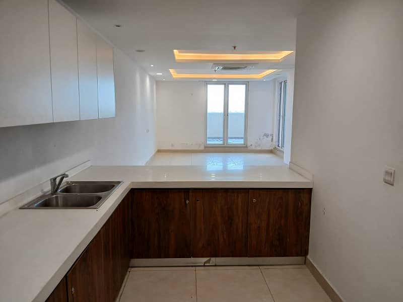 Luxury 2 Bedroom un Furnished Apartment (Airbnb) For Rent In Gold Crest Mall And Residency DHA Phase 4 13