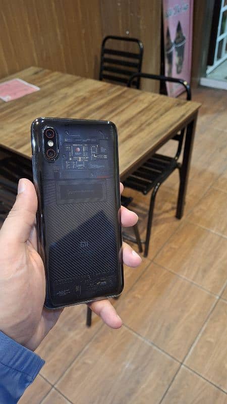 Mi 8 pro 10/10 condition official pta approved not released in Paki 0