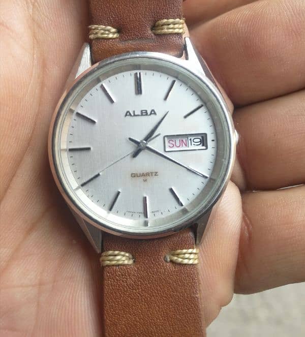 Alba quartz watch  for sale seiko quartz 0