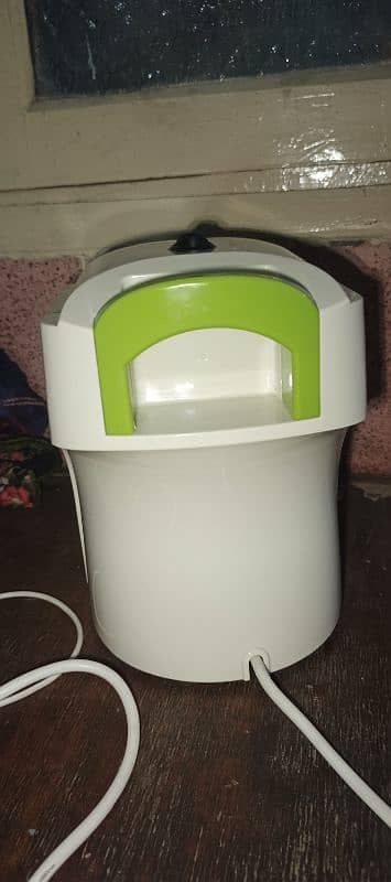 Sayona Slow Juicer Just Like New 3