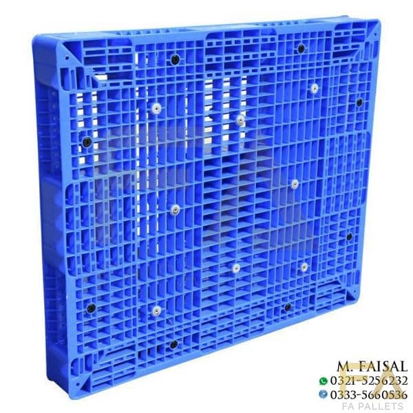 Plastic Pallets | New & used pallets | Industrial Storage Pallet stock 3