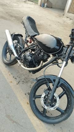 Suzuki GS-125 modified