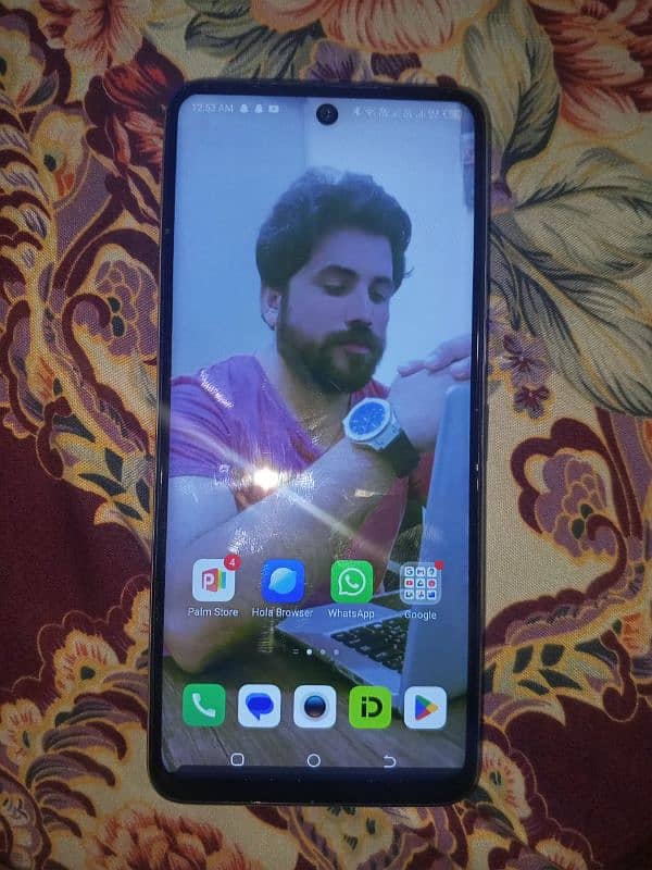 techno camon  6+128 gb condition 10 by 8 6