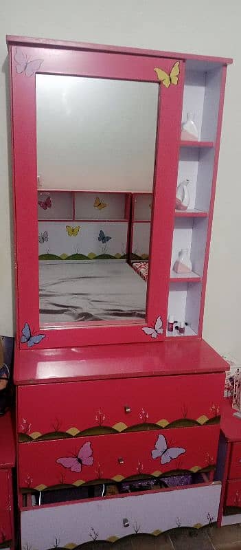 stylish furniture for sell 9