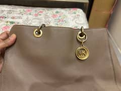 Orignal MIchael Kors ladies handbag in very good condition