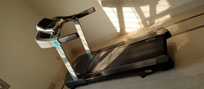 VISION FITNESS TREADMILL MACHINE 1