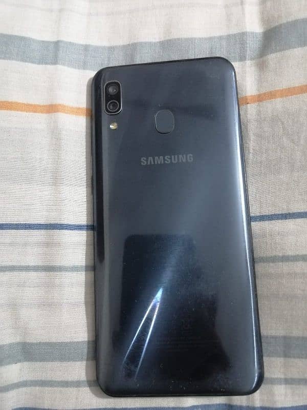 samsung a30 with box 1