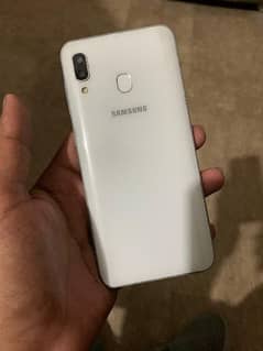 samsung A30