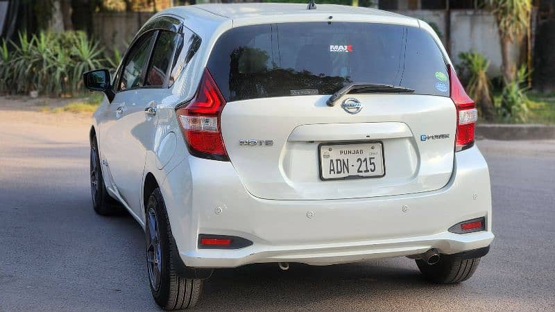 2018 Nissan Note E Power hybrid 2021 import Pearl white 2