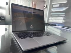 MacBook Pro 13.3" - M1 chip - 8GB RAM Memory - 512GB SSD - 85% Health