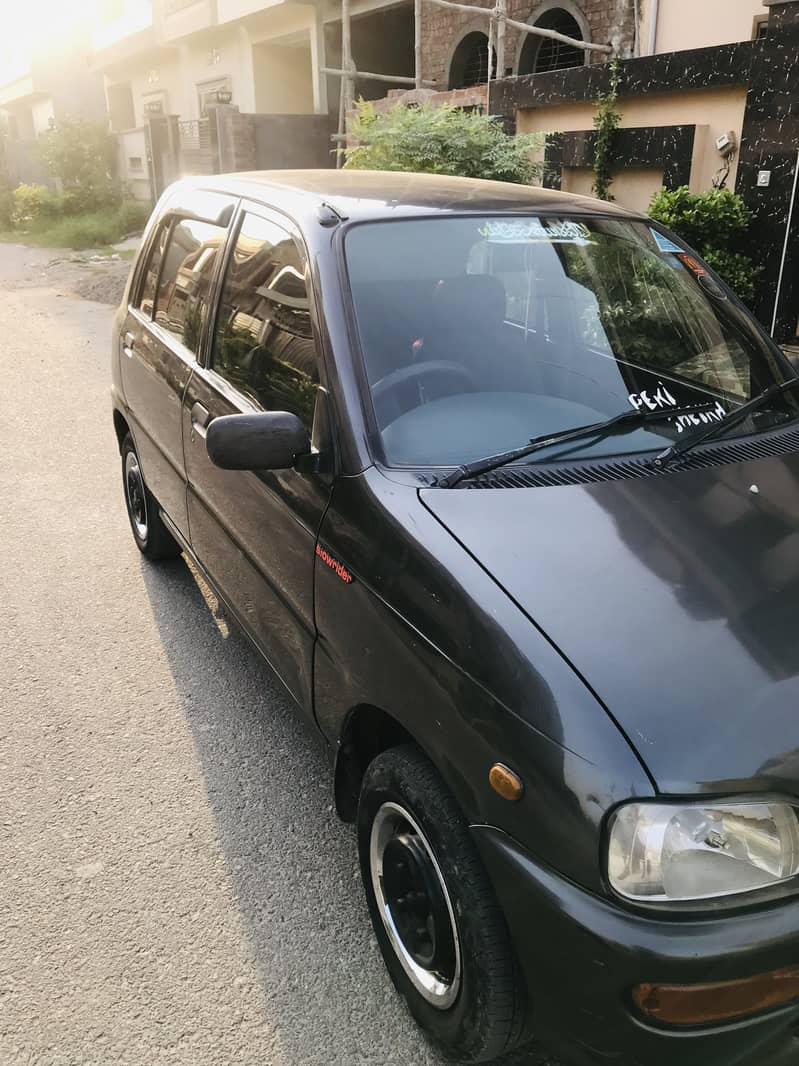 Daihatsu Cuore 2006 3