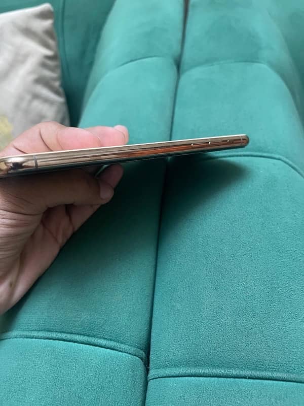 iPhone 11 Pro Max non pta factory unlocked 5