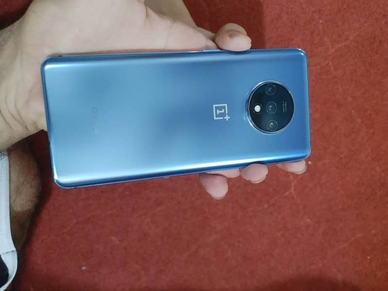 OnePlus 7t 1