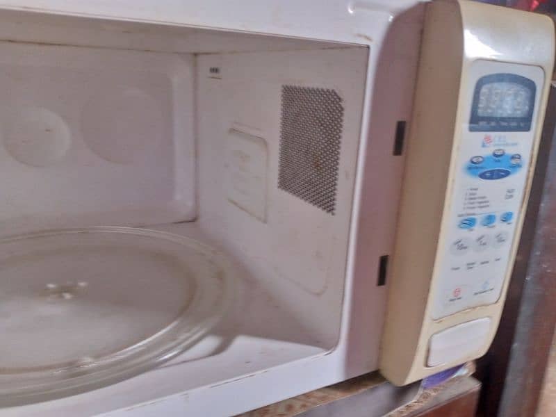 Dawlance microwave oven for sale 2