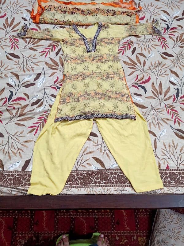 1 time used in abroad stitched suits available 7