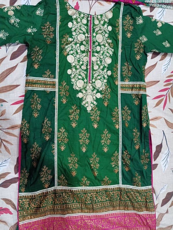 1 time used in abroad stitched suits available 9