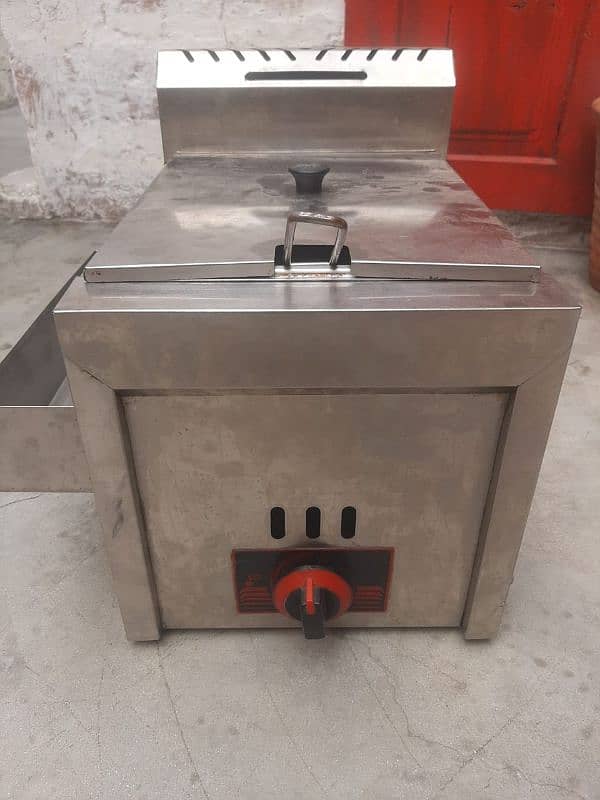 Gas frier 6 liter push start 1