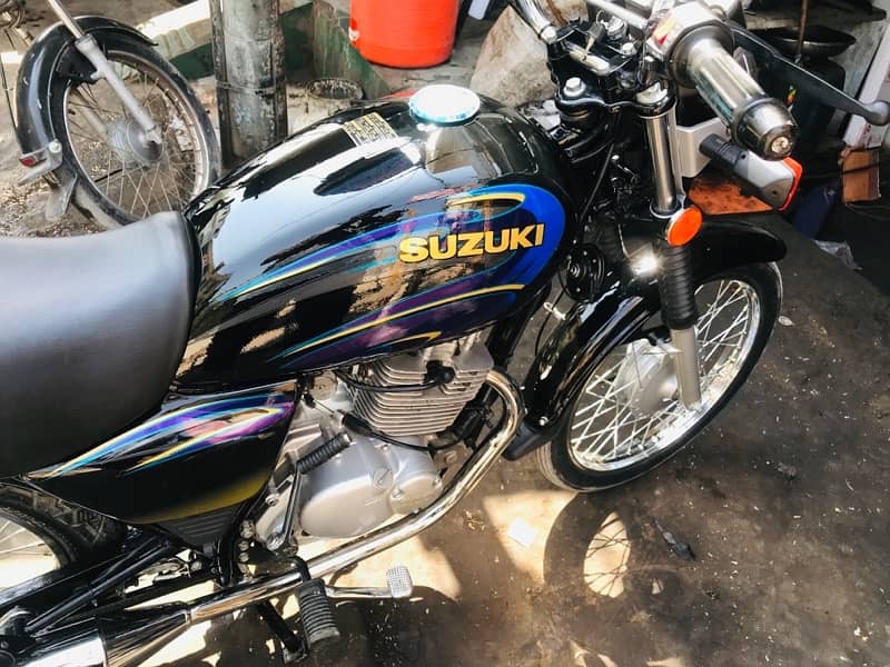 Suzuki Gs150 0