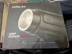 godox pioneer 160 studio light