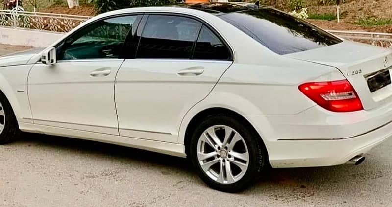 Mercedes C 200 2011 cgi turbo 7g tronic 1